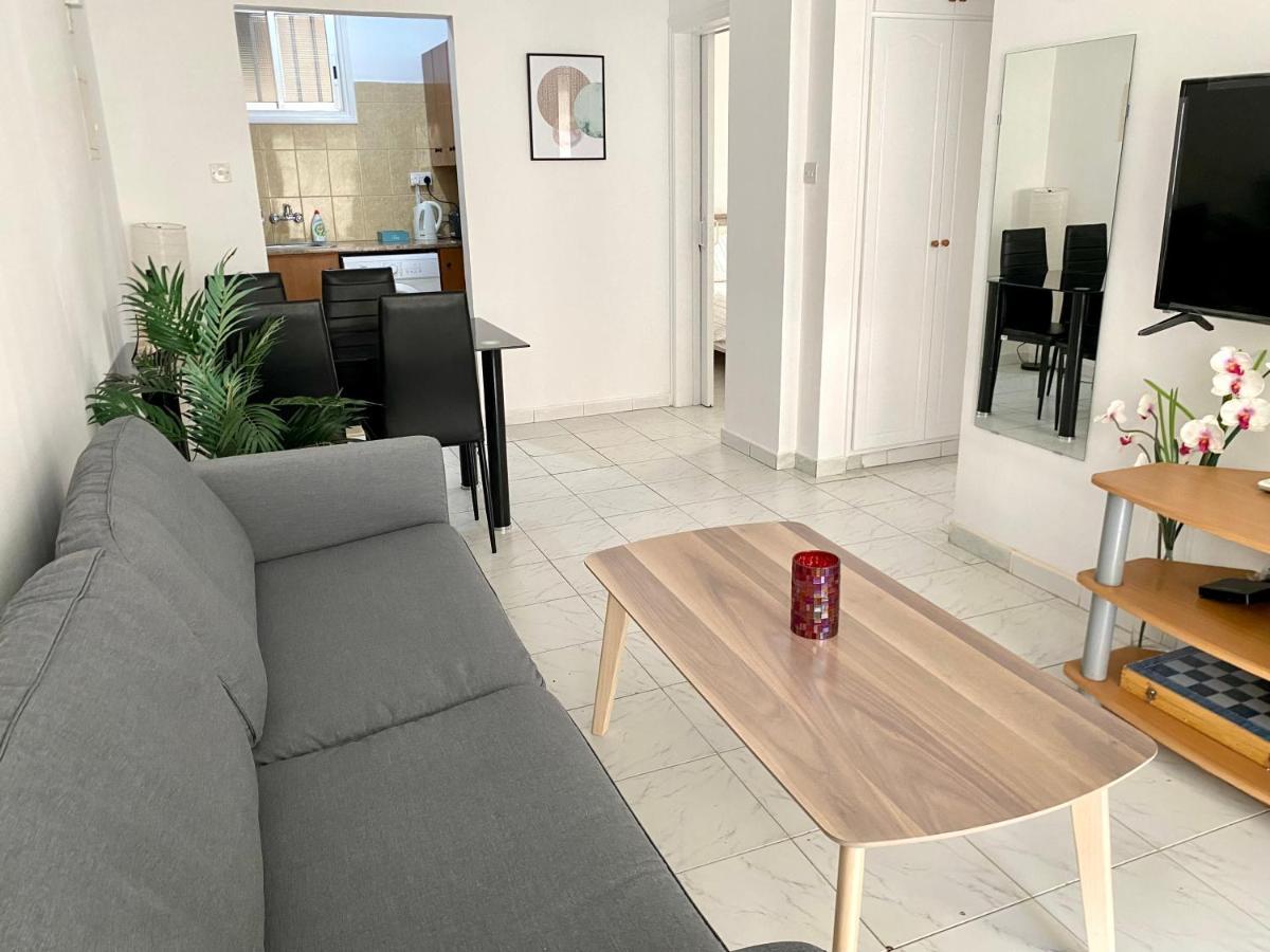 Kontheo Elli Ground Apt 2 Near The Beach Apartment Larnaca Exterior photo