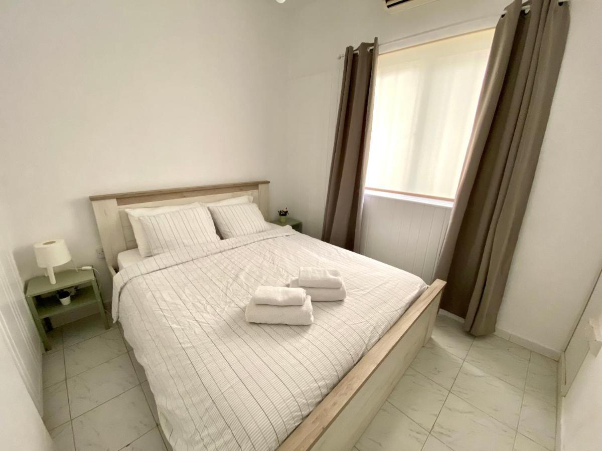 Kontheo Elli Ground Apt 2 Near The Beach Apartment Larnaca Exterior photo